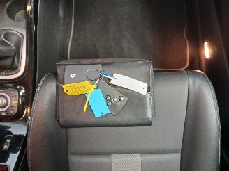 Renault Mégane Megane III Grandtour (KZ) Combi 5-drs 1.4 16V TCe 130 (H4J-700(H4J-A7)=
) [96kW]  (05-2009/02-2016) picture 17