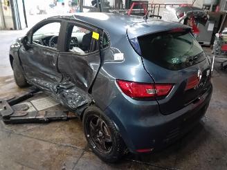 Renault Clio Clio IV (5R) Hatchback 5-drs 0.9 Energy TCE 90 12V (H4B-408(H4B-B4)) [=
66kW]  (11-2012/08-2021) picture 4