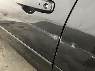 Mazda  3 (BK12) Sedan 2.0i 16V (LFN7) [110kW]  (10-2003/12-2009) picture 11