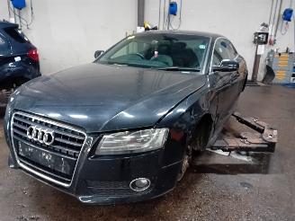 Purkuautot passenger cars Audi A5 A5 (8T3) Coupé 2.0 TDI 16V (CAHA) [125kW]  (08-2008/03-2012) 2010/10