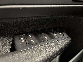 Volvo XC40 XC40 (XZ) SUV 2.0 D4 AWD Geartronic 16V (D4204T12) [140kW]  (10-2017/0=
9-2021) picture 19