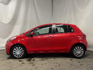 Toyota Yaris Yaris II (P9) Hatchback 1.3 16V VVT-i (2SZFE) [64kW]  (08-2005/11-2010=
) picture 4