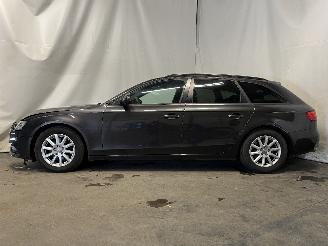 Audi A4 A4 Avant (B8) Combi 2.0 TDI 16V (CSUB) [100kW]  (04-2008/12-2015) picture 4