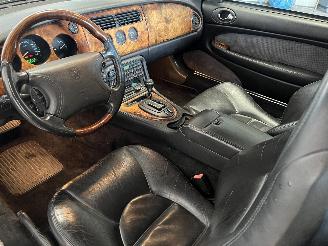 Jaguar XK XK 8 Convertible Cabrio 4.0 V8 32V (CE(AJ27)) [209kW]  (03-1996/12-200=
2) picture 11