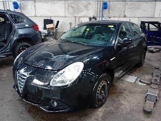  Alfa Romeo Giulietta Giulietta (940) Hatchback 2.0 JTDm 16V 140 (940.A.5000) [103kW]  (04-2=
010/12-2020) 2011/10