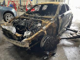 Vrakbiler auto Mercedes A-klasse A Limousine (177.1) Sedan 1.3 A-250 e Turbo 16V (M282.914) [160kW]  (0=
8-2019/12-2026) 2020/9