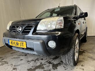 Unfallwagen Nissan X-Trail X-Trail (T30) SUV 2.0 16V 4x4 (QR20DE) [103kW]  (07-2001/01-2013) 2003/3