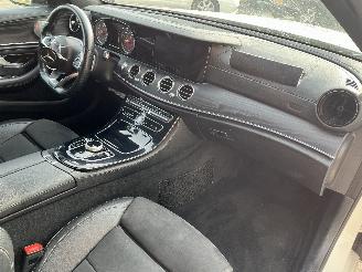 Mercedes E-klasse E (W213) Sedan E-200 2.0 Turbo 16V (M274.920) [135kW]  (01-2016/05-201=
9) picture 14