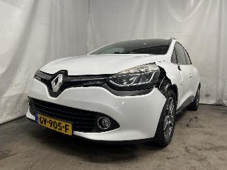 krockskadad bil auto Renault Clio Clio IV Estate/Grandtour (7R) Combi 5-drs 1.5 Energy dCi 90 FAP (K9K-6=
08(K9K-B6)) [66kW]  (11-2012/08-2021) 2015/8