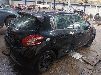 Peugeot 208 208 I (CA/CC/CK/CL) Hatchback 1.2 Vti 12V PureTech 82 (EB2F(HMZ)) [60k=
W]  (03-2012/12-2019) picture 3