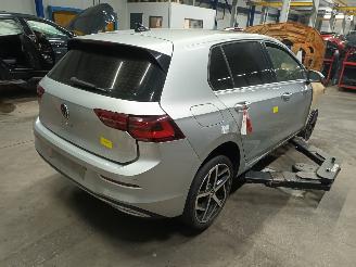 Volkswagen Golf Golf VIII (CD1) Hatchback 1.5 eTSI 16V (DFYA) [110kW]  (12-2019/...) picture 3