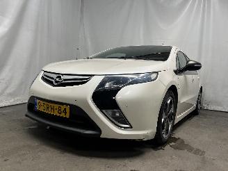 Schadeauto Opel Ampera Ampera Hatchback 1.4 16V (A14XFL(Euro 5)) [63kW]  (11-2011/03-2015) 2013/11