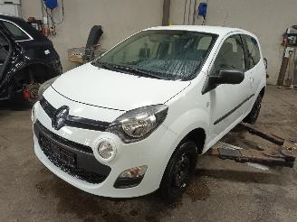 Purkuautot passenger cars Renault Twingo Twingo II (CN) Hatchback 3-drs 1.2 16V (D4F-764(Euro 4)) [55kW]  (03-2=
007/08-2014) 2014/3