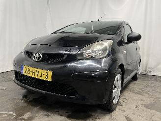 Schadeauto Toyota Aygo Aygo (B10) Hatchback 1.0 12V VVT-i (1KR-FE) [50kW]  (07-2005/05-2014) 2009/3