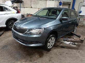 Uttjänta bilar auto Skoda Fabia Fabia III Combi (NJ5) Combi 5-drs 1.2 TSI 16V Greentech (CJZD(Euro 6))=
 [81kW]  (10-2014/12-2022) 2017/4