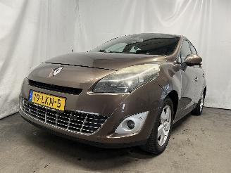 skadebil auto Renault Scenic Grand Scénic III (JZ) MPV 1.4 16V TCe 130 (H4J-700(H4J-A7)) [96kW]  =
(02-2009/12-2016) 2010/5