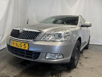 skadebil auto Skoda Octavia Octavia Combi (1Z5) Combi 5-drs 1.4 TSI 16V (CAXA) [90kW]  (11-2008/06=
-2013) 2010/9