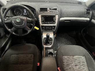 Skoda Octavia Octavia Combi (1Z5) Combi 5-drs 1.4 TSI 16V (CAXA) [90kW]  (11-2008/06=
-2013) picture 11