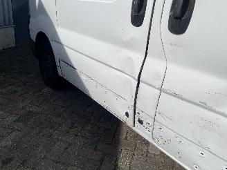 Opel Vivaro Vivaro Van 2.0 CDTI (M9R-782) [66kW]  (08-2006/07-2014) picture 6