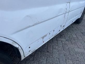 Opel Vivaro Vivaro Van 2.0 CDTI (M9R-782) [66kW]  (08-2006/07-2014) picture 8