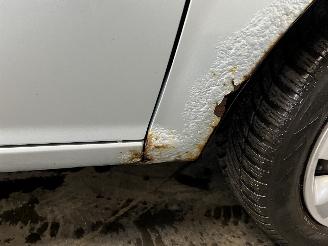 Hyundai Getz Getz Hatchback 1.3i 12V (G4EA) [63kW]  (09-2003/09-2005) picture 8