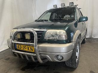 krockskadad bil auto Suzuki Grand-vitara Grand Vitara I (FT/GT/HT) SUV 2.0 16V (J20A) [94kW]  (03-1998/07-2003)= 2002/3