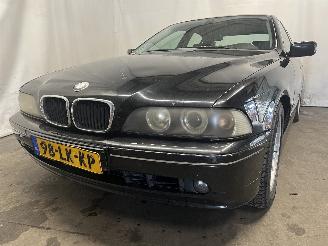  BMW 5-serie 5 serie (E39) Sedan 525i 24V (M54-B25(256S5)) [141kW]  (09-2000/06-200=
3) 2003/2