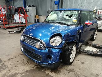 Vrakbiler auto Mini Mini Mini (R56) Hatchback 1.6 16V One (N16-B16A) [72kW]  (03-2010/11-2013) 2011/10