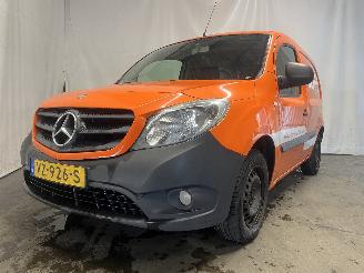 Schadeauto Mercedes Citan Citan (415.6) Van 1.5 108 CDI (OM607.951(K9K)) [55kW]  (11-2012/08-202=
1) 2016/9