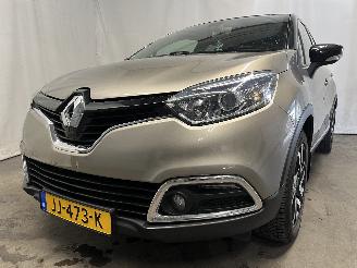 Auto incidentate Renault Captur Captur (2R) SUV 0.9 Energy TCE 12V (H4B-408(H4B-B4)) [66kW]  (06-2013/=
=2E..) 2016/4