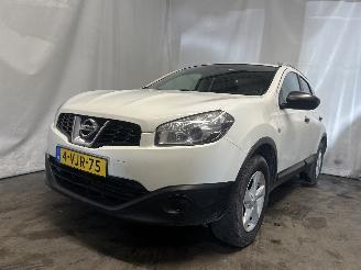 Voiture accidenté Nissan Qashqai Qashqai (J10) SUV 1.5 dCi DPF (K9K-282(Euro 5)) [76kW]  (07-2008/01-20=
14) 2010/8