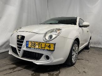 Schadeauto Alfa Romeo MiTo MiTo (955) Hatchback 1.3 JTDm 16V Eco (199.B.4000) [62kW]  (01-2011/12=
-2015) 2012/3