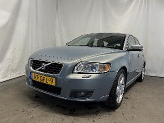 krockskadad bil auto Volvo V-50 V50 (MW) Combi 1.8 16V (B4184S11) [92kW]  (04-2004/12-2010) 2008/6