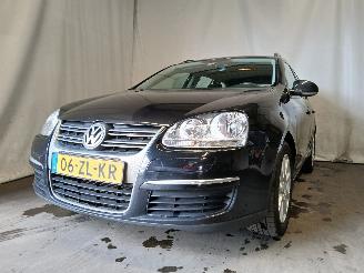 Vaurioauto  passenger cars Volkswagen Golf Golf V Variant (1K5) Combi 1.6 (BSE) [75kW]  (06-2007/07-2009) 2008/3