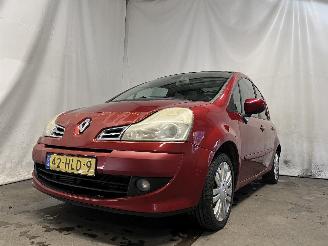 krockskadad bil auto Renault Modus Modus/Grand Modus (JP) MPV 1.2 16V TCE 100 (D4F-784(D4F-H7)) [74kW]  (=
05-2007/12-2012) 2009/1
