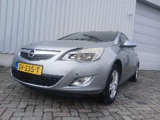 Unfallwagen Opel Astra Astra J (PC6/PD6/PE6/PF6) Hatchback 5-drs 1.4 Turbo 16V (A14NET(Euro 5=
)) [103kW]  (12-2009/10-2015) 2010/6