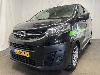 Vaurioauto  passenger cars Opel Vivaro Vivaro Van 2.0 CDTI 122 (D20DTL(DW10FE)) [90kW]  (03-2019/12-2022) 2020/7