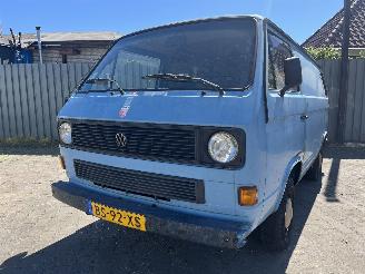 Schadeauto Volkswagen Transporter Transporter T3 Bus 1.9 (DF) [44kW]  (08-1982/07-1992) 1986/9