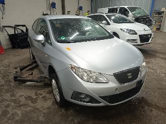 Seat Ibiza Ibiza IV (6J5) Hatchback 5-drs 1.2 TDI Ecomotive (CFWA) [55kW]  (06-20=
10/05-2015) picture 2