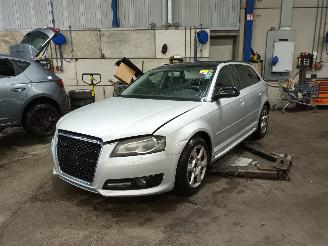 Vrakbiler auto Audi A3 A3 Sportback (8PA) Hatchback 5-drs 2.0 TDI 16V (CBAB) [103kW]  (09-200=
4/03-2013) 2008/9