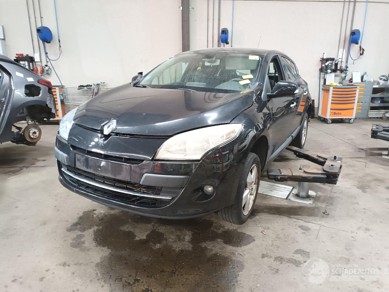 Renault Mégane Megane III Berline (BZ) Hatchback 5-drs 1.4 16V TCe 130 (H4J-700(H4J-A=
7)) [96kW]  (04-2009/02-2016)