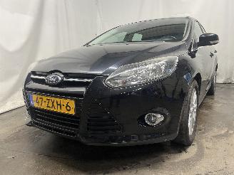 Schadeauto Ford Focus Focus 3 Wagon Combi 1.0 Ti-VCT EcoBoost 12V 100 (M2DA(Euro 5)) [74kW] =
 (02-2012/05-2018) 2013/3