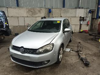 demontáž osobní automobily Volkswagen Golf Golf VI (5K1) Hatchback 1.2 TSI BlueMotion (CBZB) [77kW]  (11-2008/11-=
2012) 2011/2