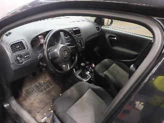 Volkswagen Polo Polo V (6R) Hatchback 1.2 TDI 12V BlueMotion (CFWA(Euro 5)) [55kW]  (1=
0-2009/05-2014) picture 5