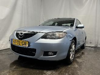 krockskadad bil auto Mazda  3 (BK12) Sedan 1.6i 16V (Z601) [77kW]  (02-2004/06-2009) 2006/11