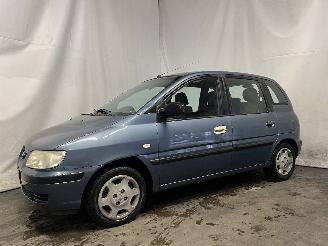 Hyundai Matrix Matrix Hatchback 1.6 16V (G4ED) [76kW]  (06-2001/04-2010) picture 3