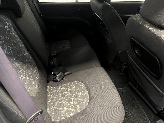 Hyundai Matrix Matrix Hatchback 1.6 16V (G4ED) [76kW]  (06-2001/04-2010) picture 12