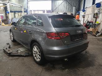 Audi A3 A3 Sportback (8VA/8VF) Hatchback 5-drs 1.6 TDI Ultra 16V (CRKB(Euro 5)=
) [81kW]  (09-2013/10-2020) picture 4