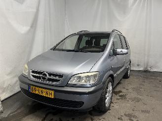 Coche accidentado Opel Zafira Zafira (F75) MPV 1.6 16V (Z16XE(Euro 4)) [74kW]  (04-1999/06-2005) 2003/3