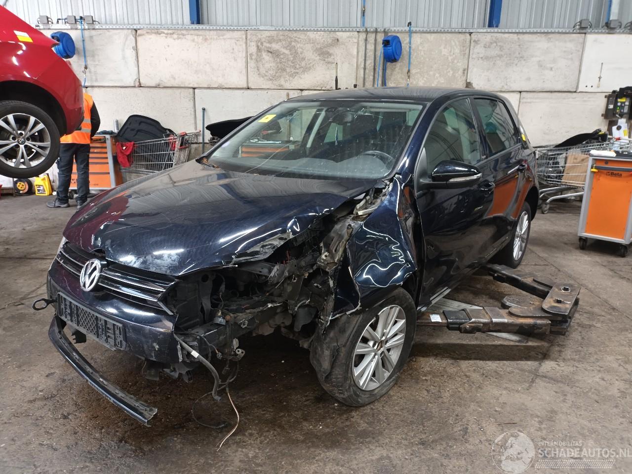 Volkswagen Golf Golf VI (5K1) Hatchback 1.4 TSI 122 16V (CAXA(Euro 5)) [90kW]  (10-200=
8/11-2012)